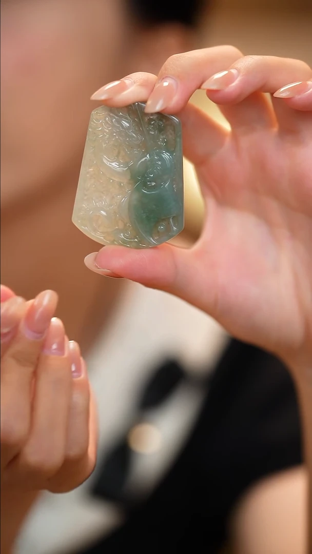 未镶嵌挂件翡翠大气
