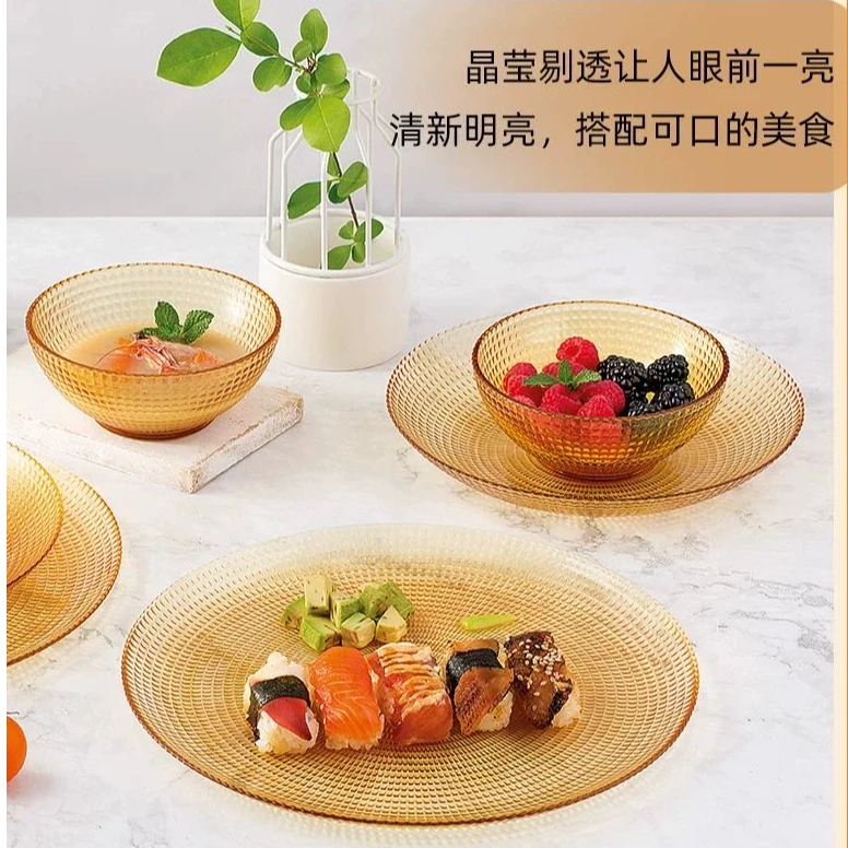 可适用温度在-20°C~140°C~琥珀色餐具晶莹系列！钠钙玻璃套装