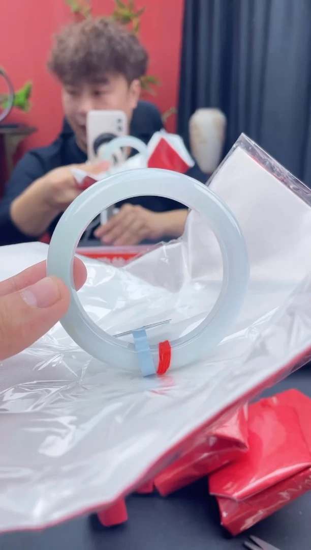 未镶嵌手镯翡翠10