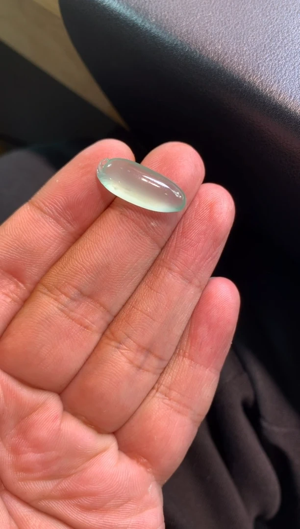 【闪购商品】翡翠颈饰未镶嵌瓜