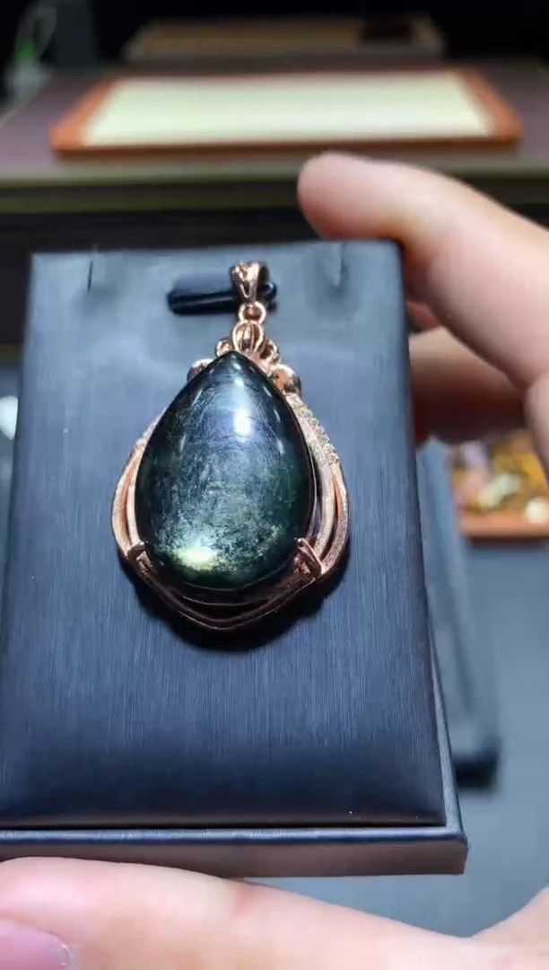 【闪购商品】锂辉石紫锂云母未镶嵌P106