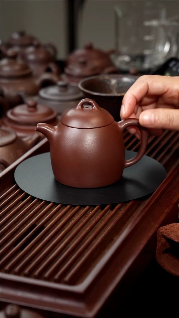茶壶紫砂石红拼紫秦权（190cc）