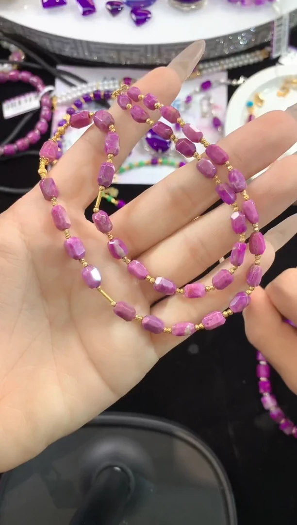 苏纪石（舒俱来）18K金镶嵌.项链