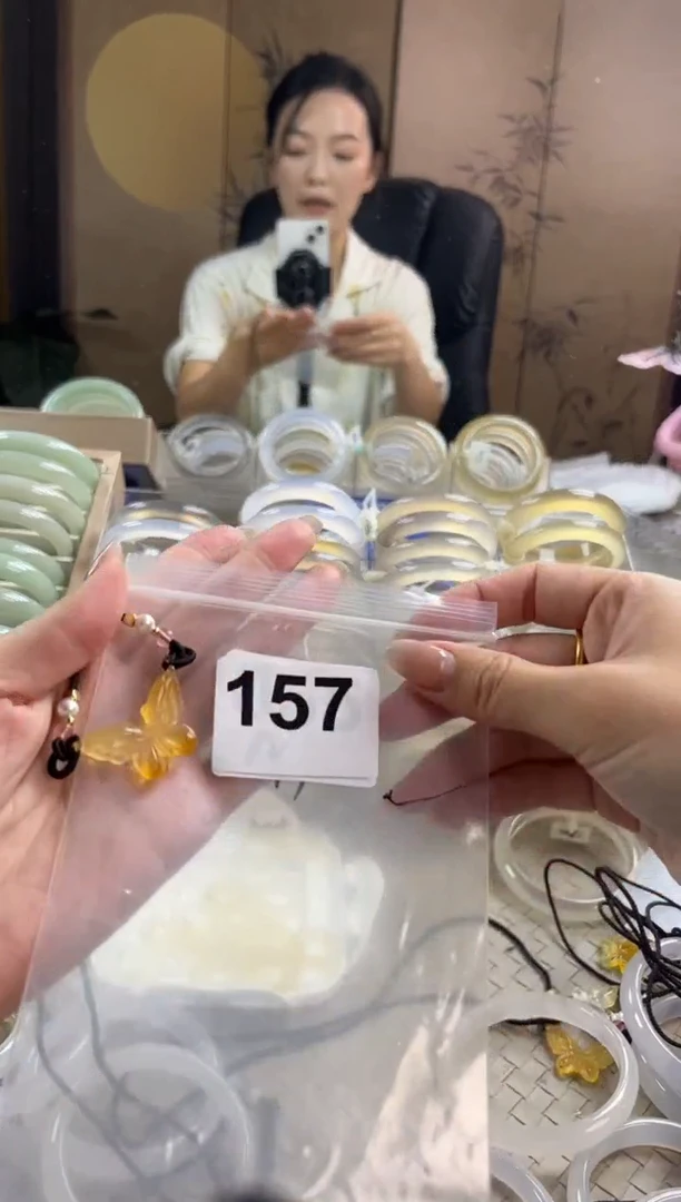 手镯玛瑙/玉髓未镶嵌157