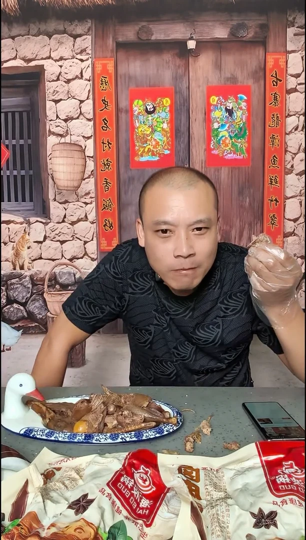 12中国大陆食用农产品海锅卤鸭