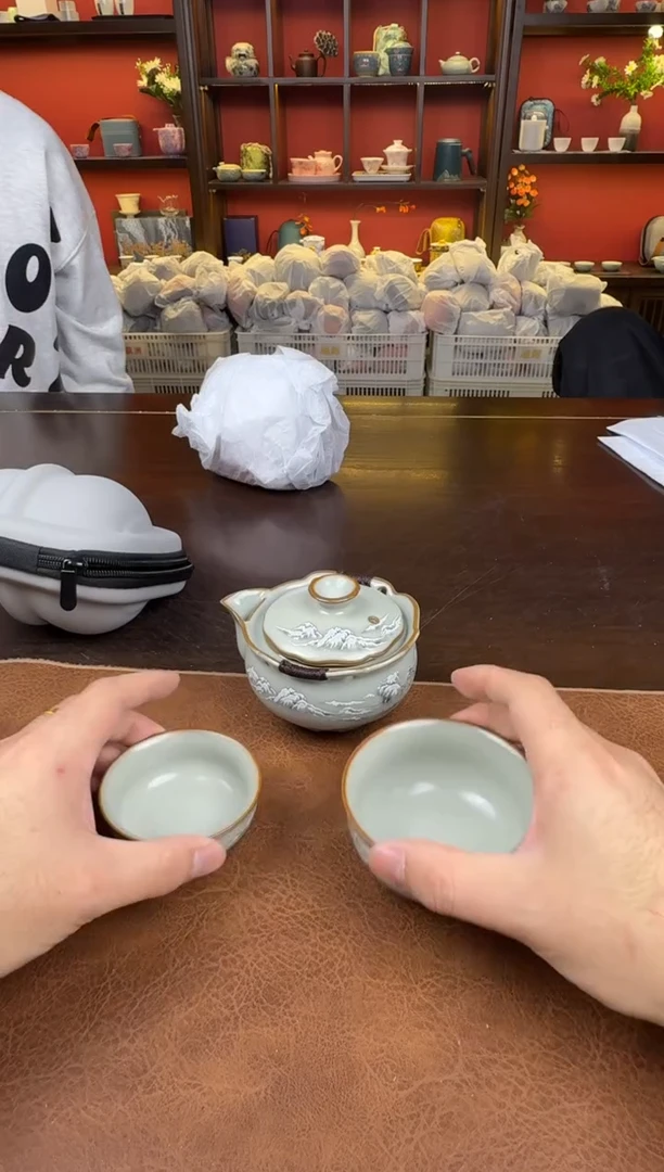 【闪购商品】雪景宝瓶111111111111111