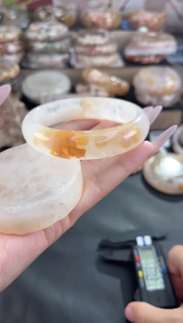 未镶嵌手镯石英质玉天然樱花玛瑙手镯（镯心赠品不保证完美）59