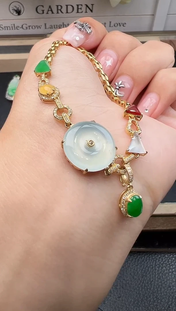 吊坠(不含链)18K金镶嵌翡翠勿拍