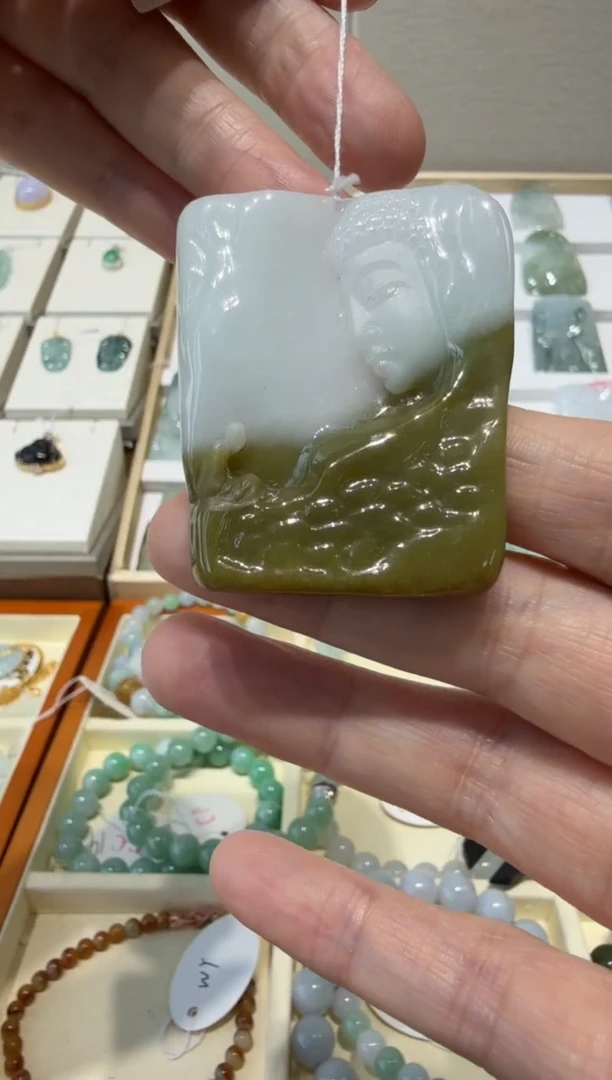 未镶嵌挂件翡翠A货翡翠多样性孤品国雕谢林工