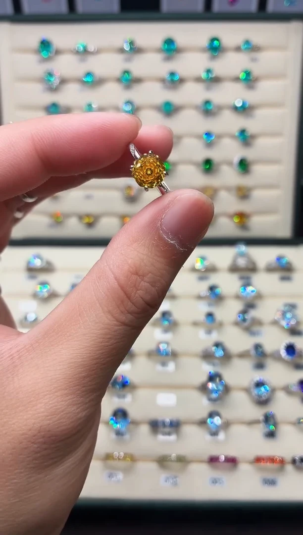 戒指彩色蓝宝石银S925镶嵌1888