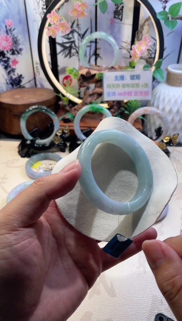 未镶嵌手镯翡翠正圈53