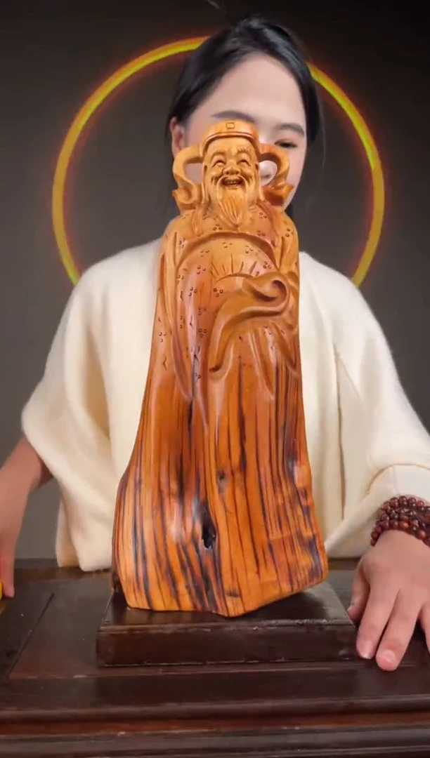 柏木（崖柏）手工摆件,先抢先得! 编号:147