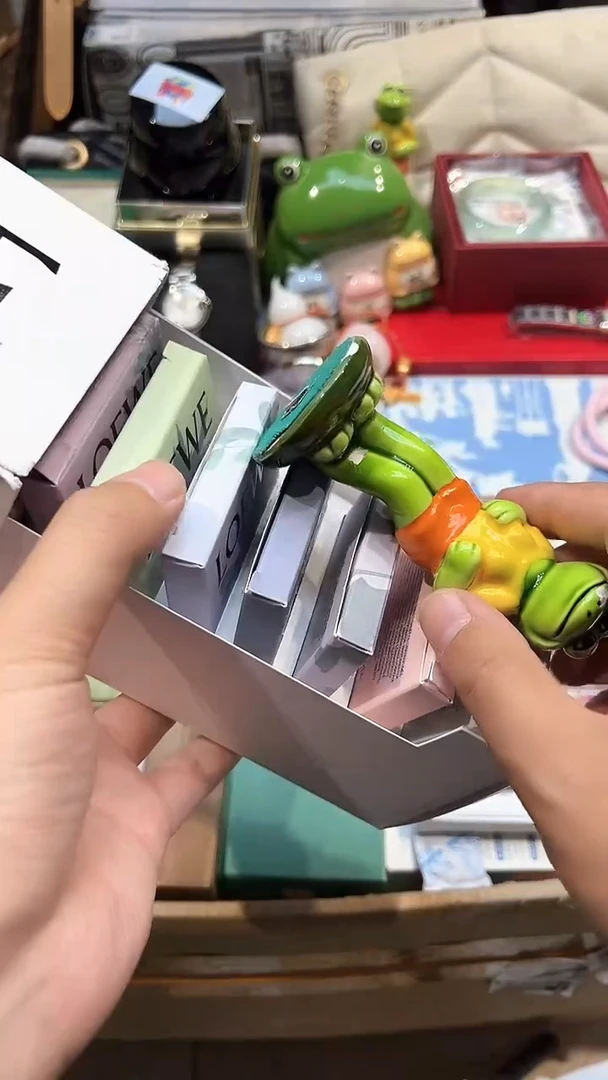 .全球寻宝高端瓷儿