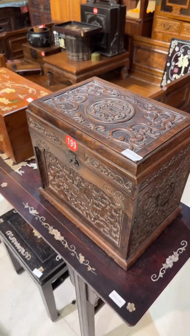 木木头款黄花梨满雕刻官箱1280