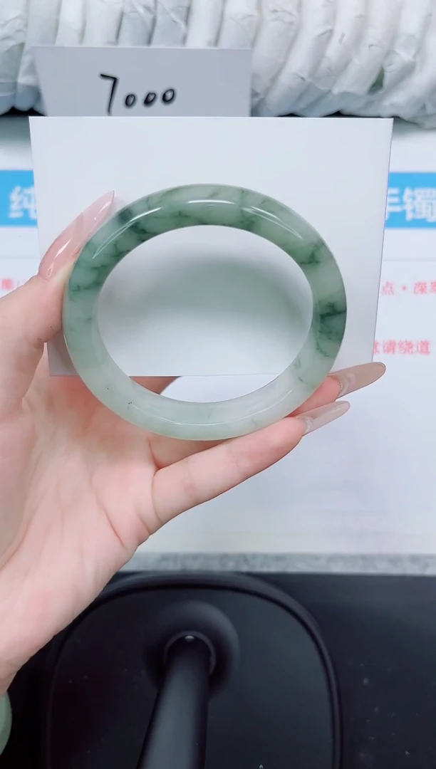 石英质玉手镯未镶嵌49