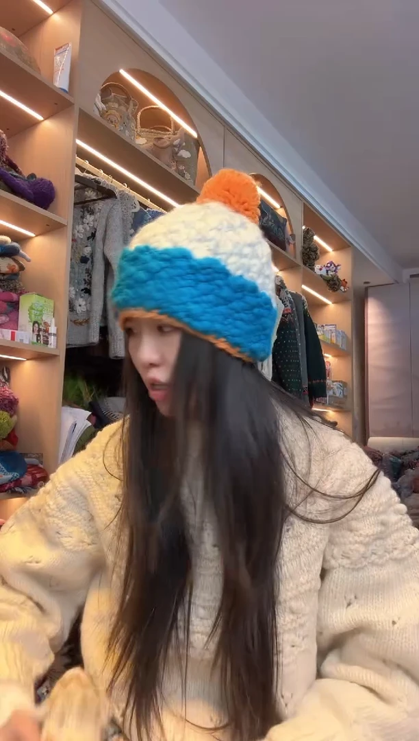 羊毛蓝色单球帽粗线