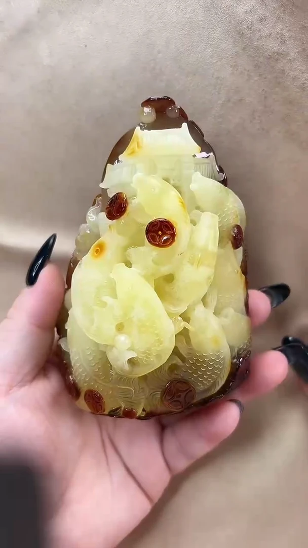 琥珀颈饰未镶嵌吊坠