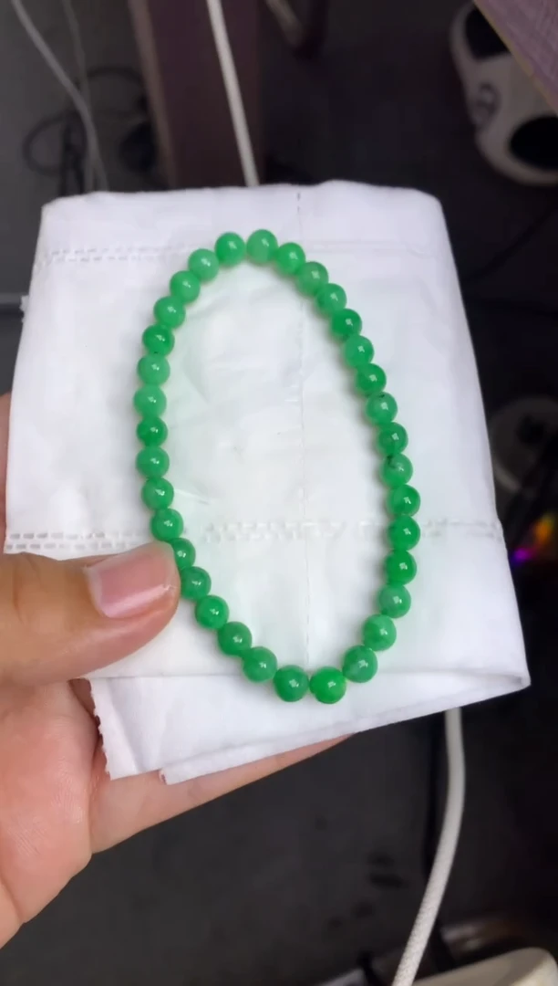 未镶嵌定制翡翠毛货