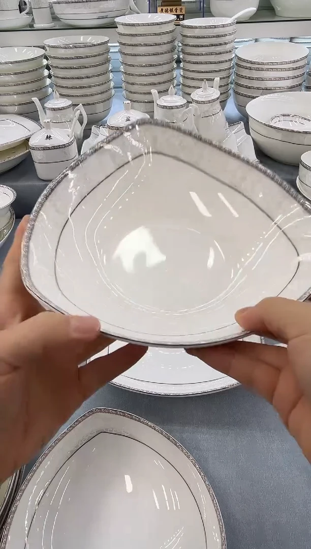 骨瓷玲珑8三角2个.8贵龙2个