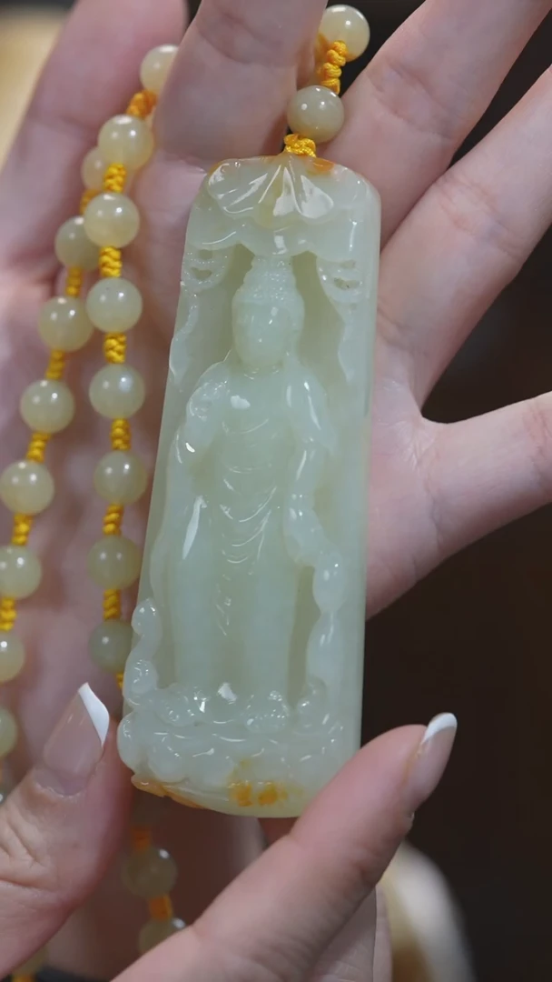 颈饰未镶嵌和田玉大日如来