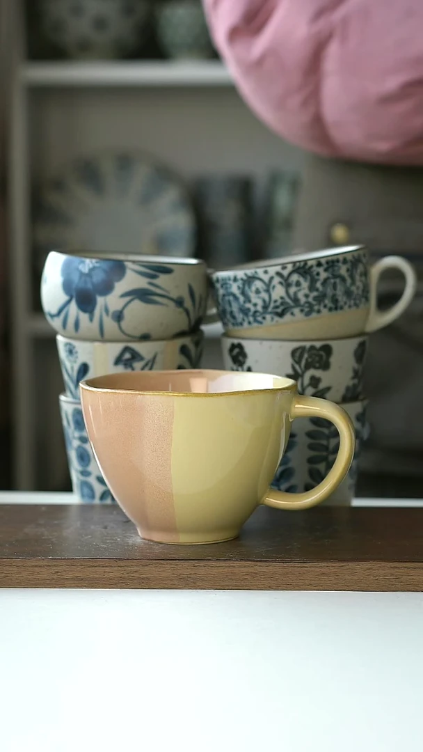 【闪购商品】陶瓷出荷兰双拼早餐杯微瑕@4-2@