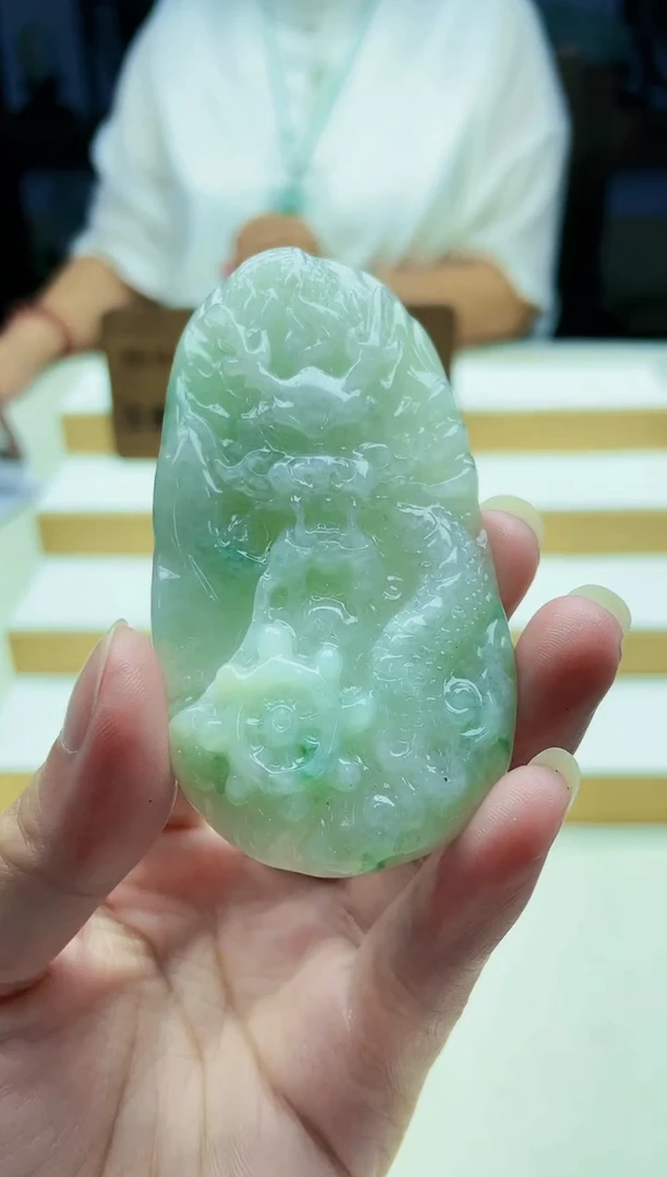颈饰未镶嵌翡翠09120306