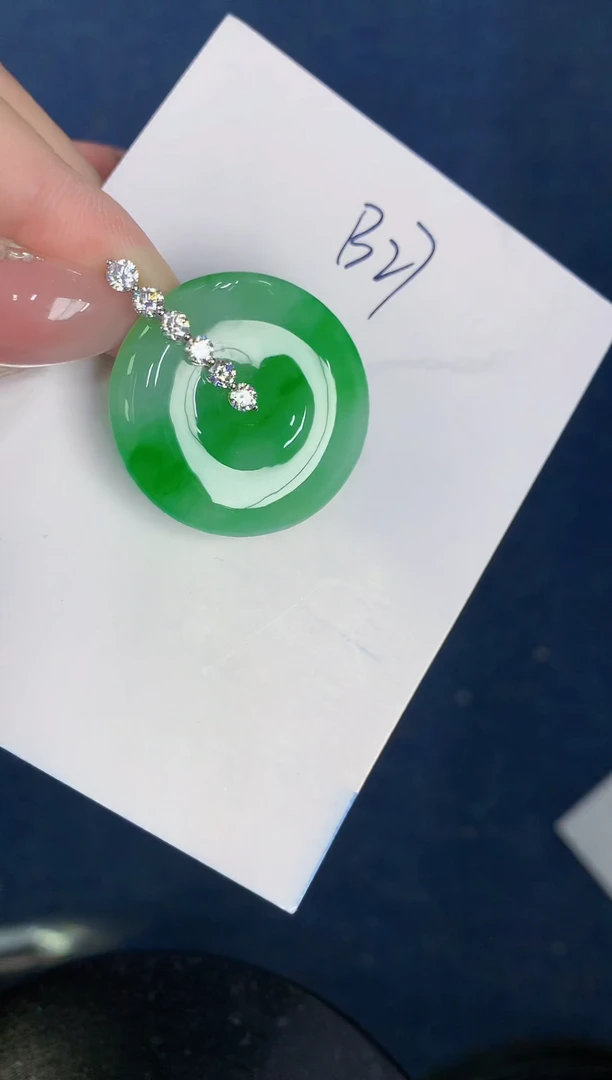 【闪购商品】翡翠颈饰18K金镶嵌000000000