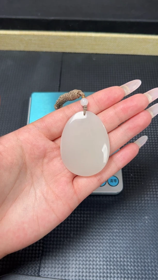 吊坠(不含链)未镶嵌和田玉680