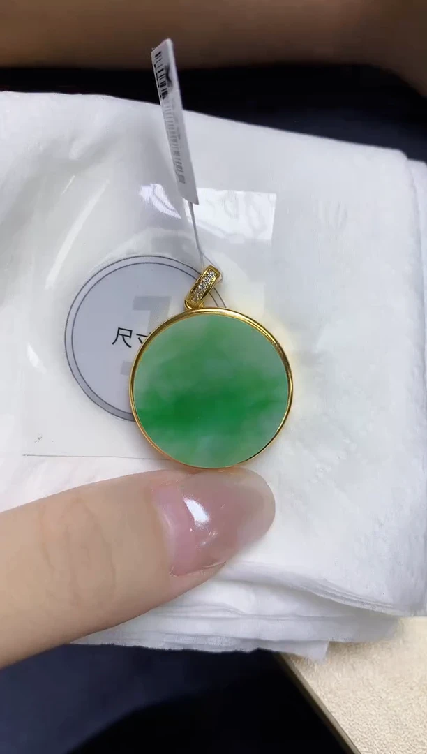颈饰未镶嵌翡翠天然缅甸翡翠A货百元以上9元证书费自理