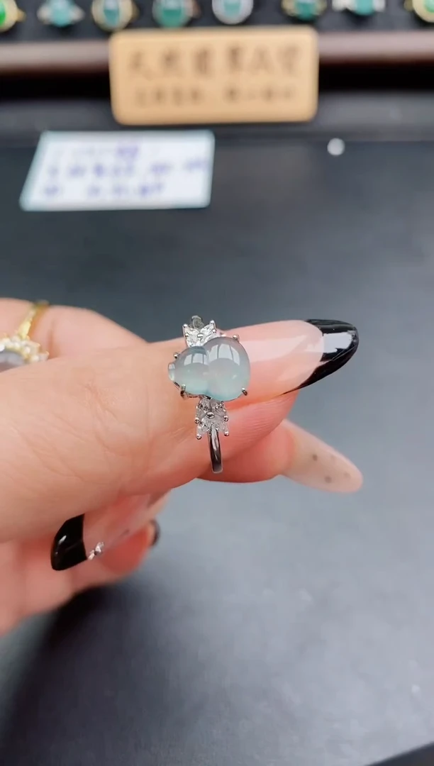 银S925镶嵌戒指翡翠1