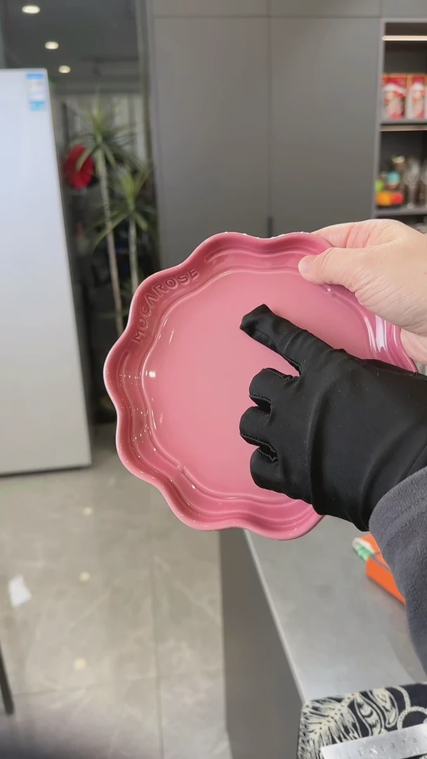 【闪购商品】瓷炻彩花边盘18CM-玫瑰粉