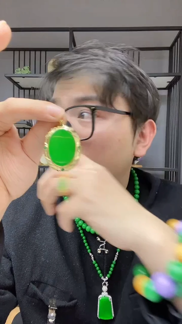 【闪购商品】翡翠颈饰合金鸽子蛋