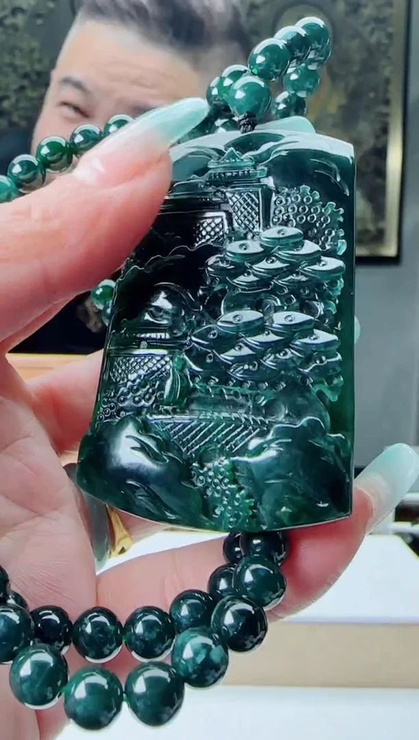 【闪购商品】翡翠颈饰未镶嵌11111111