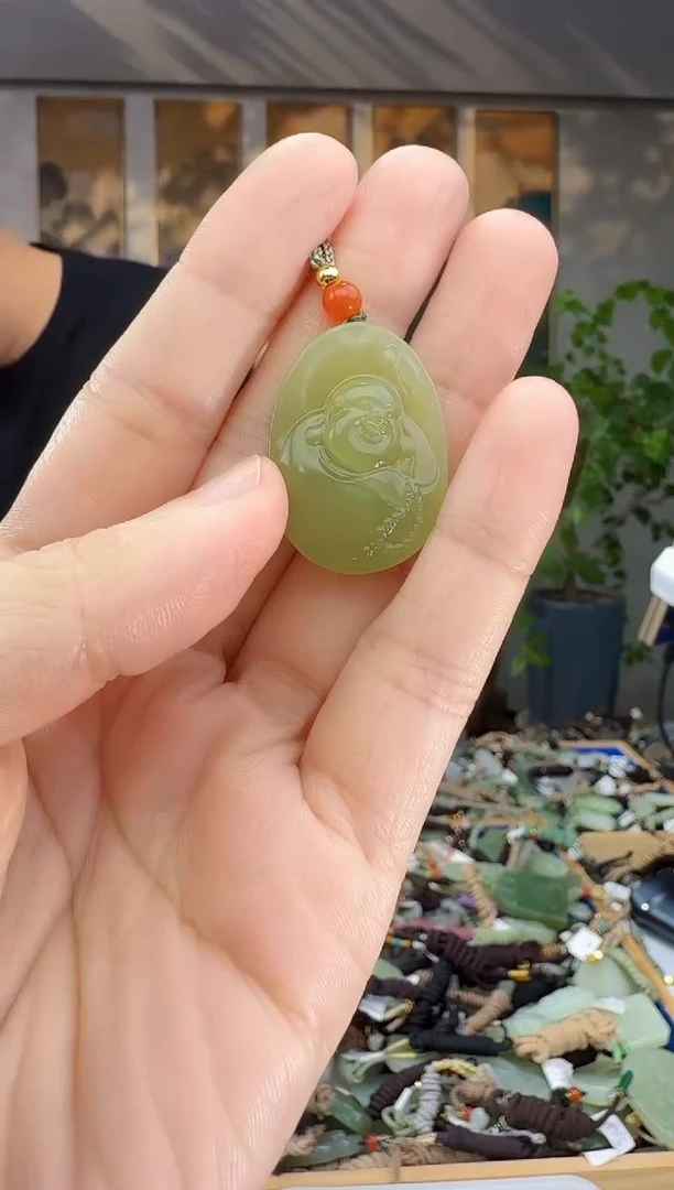 未镶嵌和田玉挂件拍一发一