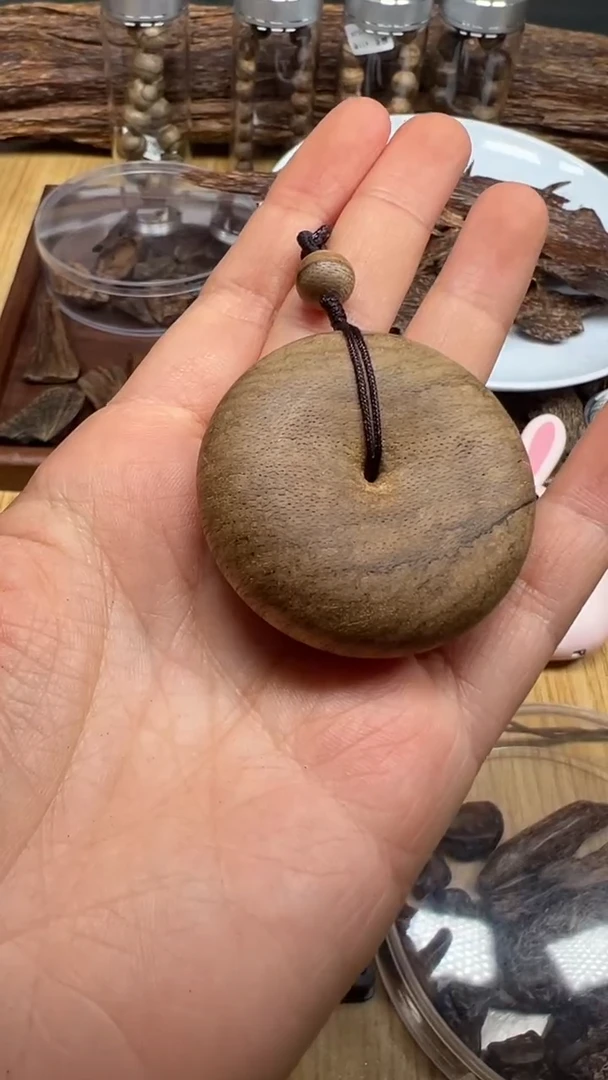 沉香沉香碎屑无**风菩萨棋10克