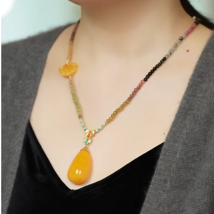 【熊总夫妇】琥珀蜜蜡水滴套链吊坠