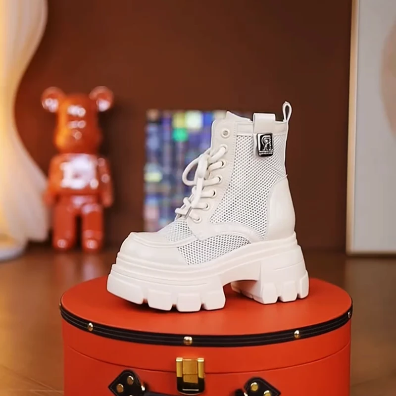 小个子网纱马丁靴女2025夏季薄款时尚厚底内增高10cm镂空透气凉靴