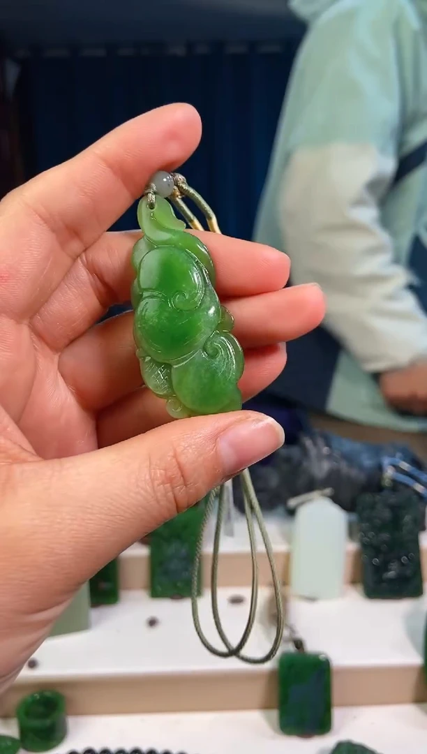 【闪购商品】和田玉挂件未镶嵌1