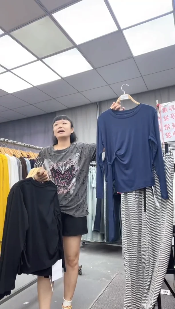 棉 大哥家漂亮衣服漂亮颜色