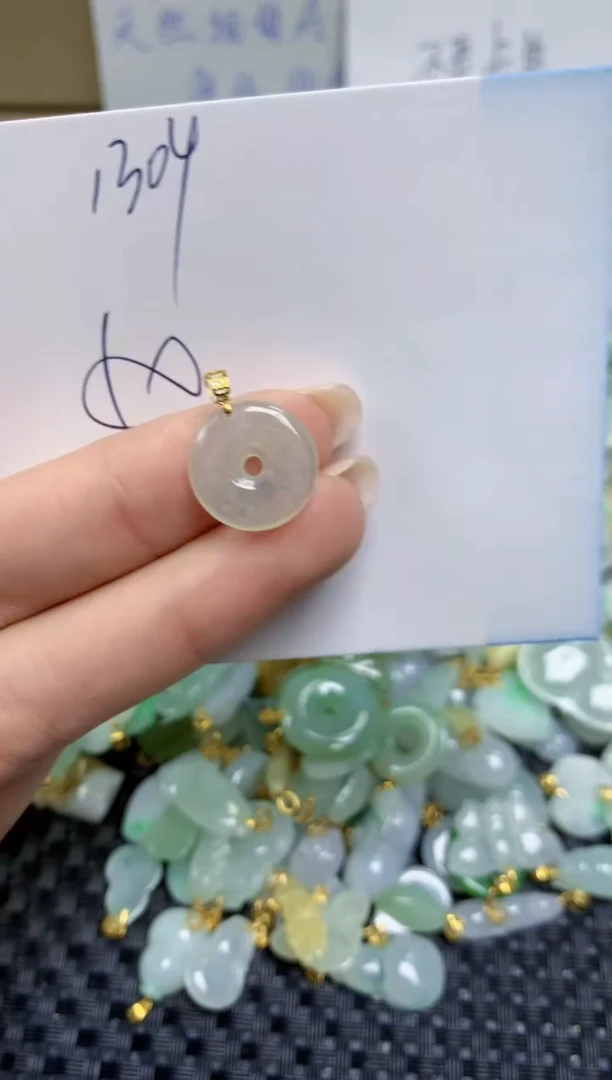 【闪购商品】翡翠颈饰18K金镶嵌天然缅甸A货翡翠