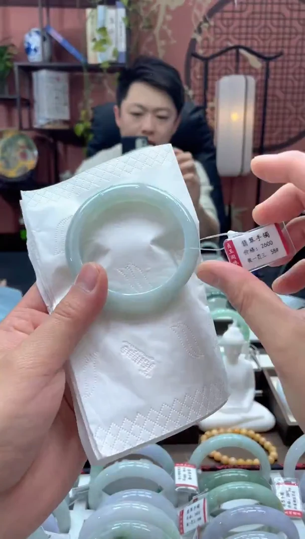 未镶嵌手镯翡翠1852****