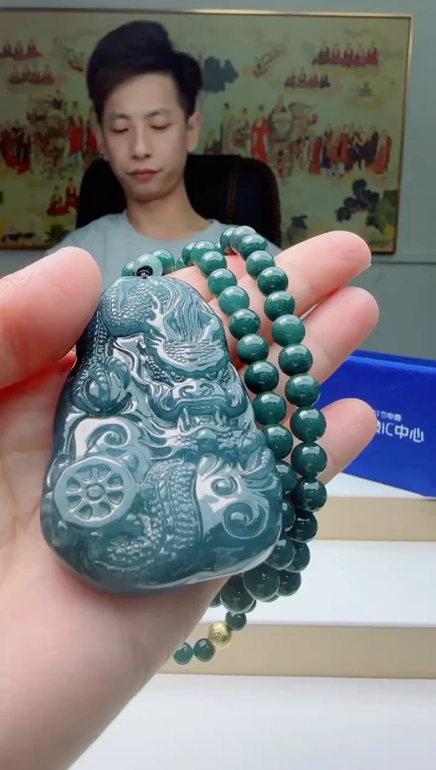【闪购商品】翡翠颈饰未镶嵌1111111111