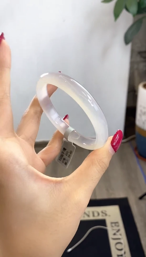 玛瑙/玉髓手镯未镶嵌150