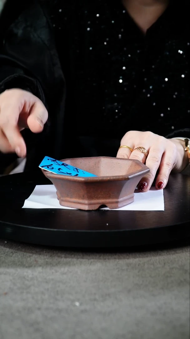 宜兴紫砂花盆小盆