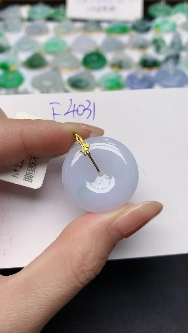 颈饰18K金镶嵌翡翠天然缅甸A货翡翠百元以上9元证书费自理