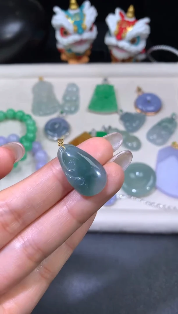 吊坠(不含链)18K金镶嵌翡翠翡翠