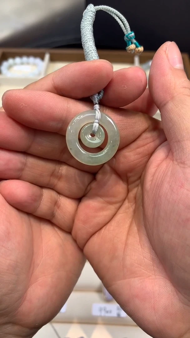 翡翠未镶嵌颈饰商品21