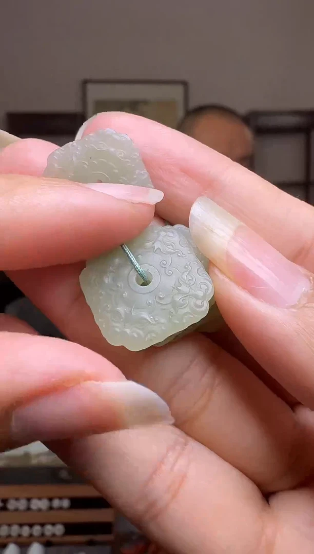 和田玉未镶嵌吊坠(赠链)0011-多样性发其一-颜色不一