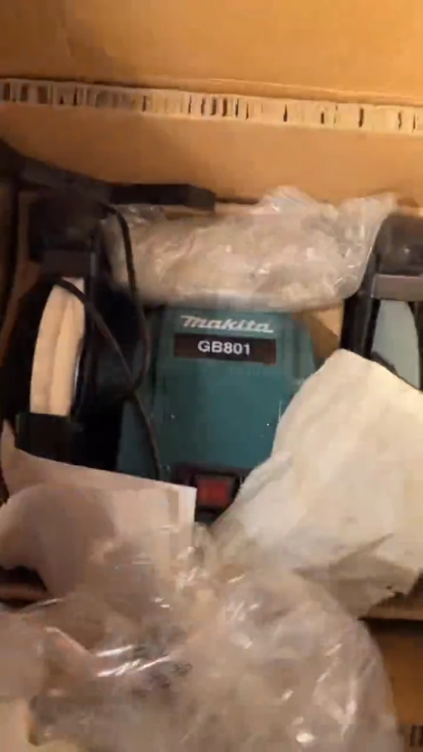 牧田GB801台式砂轮机(200MM)