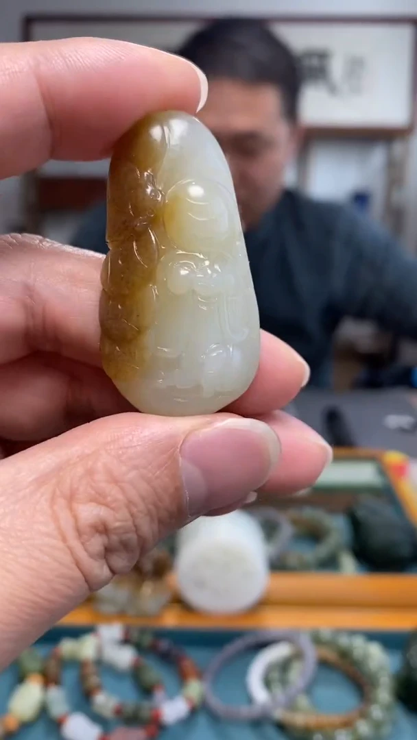 颈饰未镶嵌和田玉77